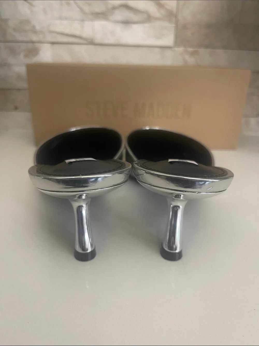 Steve Madden brand new